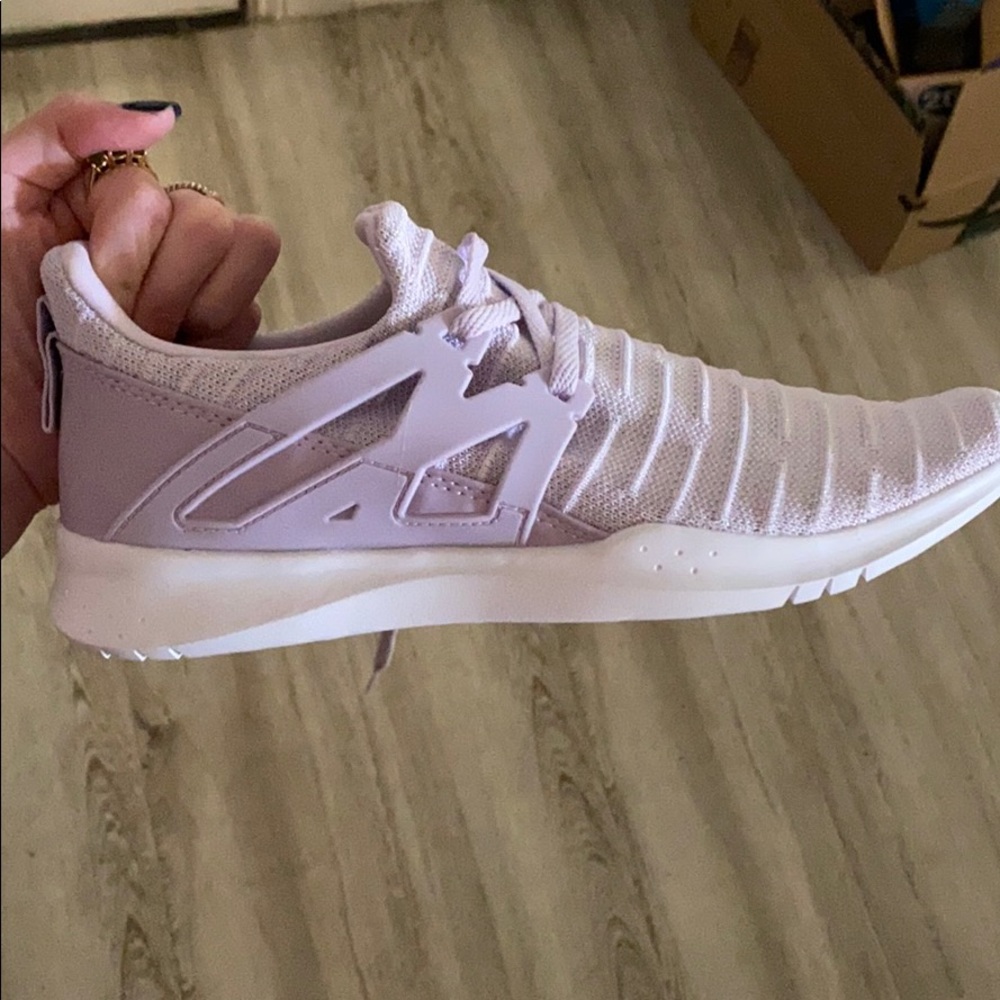 COPY - Fabletics Textured Indio Sneakers